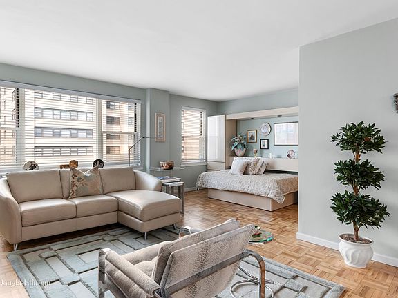 3rd image of 201 E 37th St APT 8E