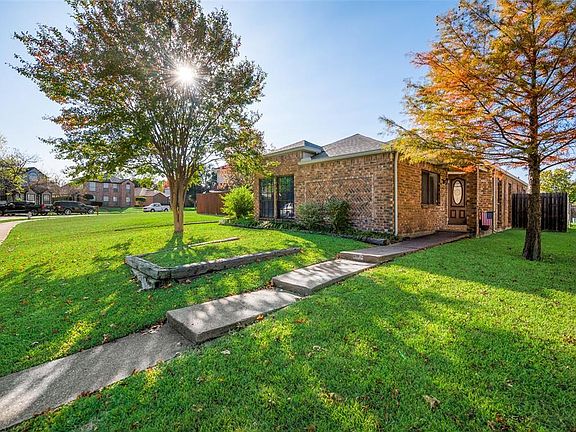2nd image of 1219 Thistle Dr