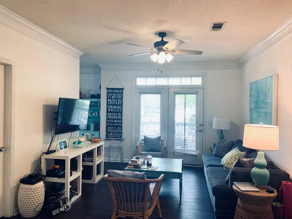 45 Sycamore Ave, Charleston, SC