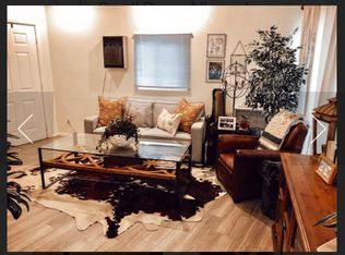 2250 W Beverly Dr, Orange, CA 92868