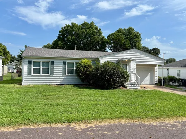 1103 E 17th St, Sedalia, MO 65301