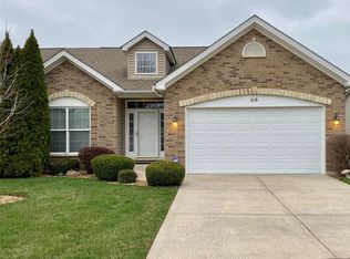 68 Hampton Place Ct, Saint Charles, MO