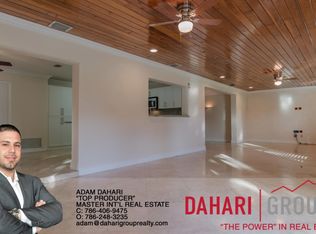 10320 SW 102nd St, Miami, FL 33176