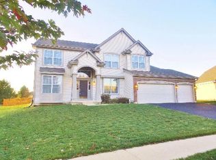 609 Vista Dr, Oswego, IL 60543