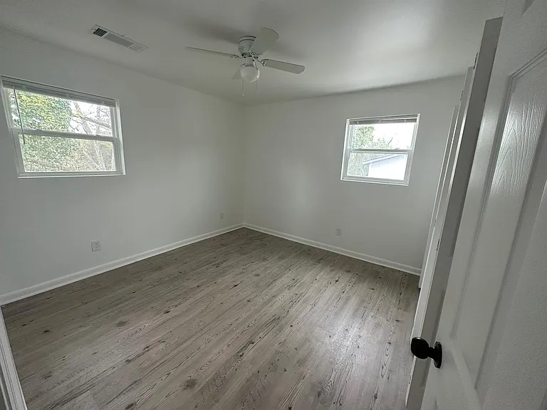 1156 Triple Hill Dr — Photo 8
