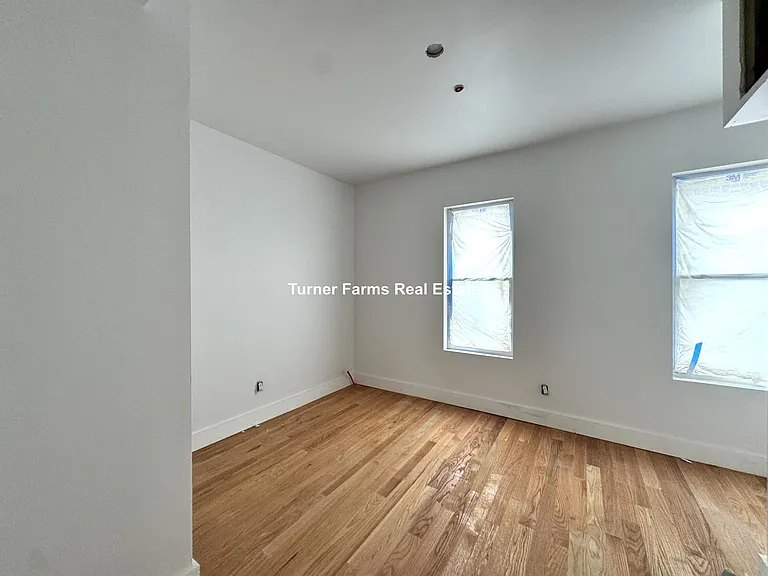 82 Marion St #1 — Photo 18