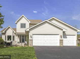 3610 Reed Rd, Saint Bonifacius, MN 55375
