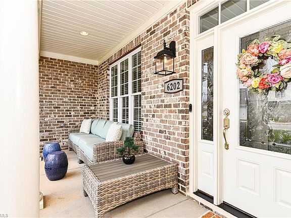 3rd image of 6202 Bedstone Dr