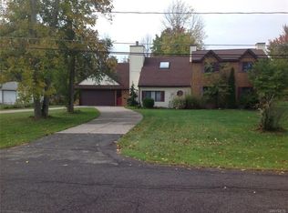 758 Alt Blvd, Grand Island, NY 14072