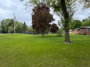 L2 Palmer Ave, Green Lake, WI 54941