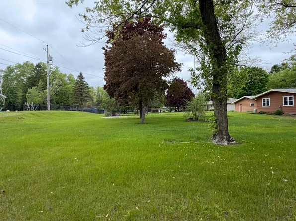 L2 Palmer Ave, Green Lake, WI 54941