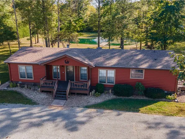 18371 Perry Rd, Pittsburg, IL 62974