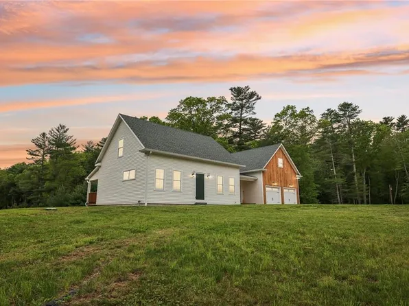 134-1 Sharpe St, West Greenwich, RI 02817