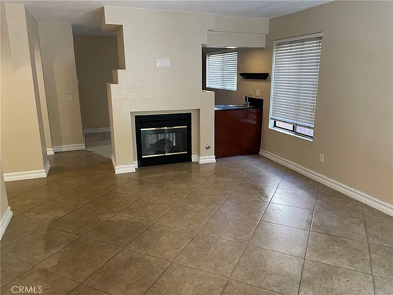 10190 Saddlehill Ter — Photo 16