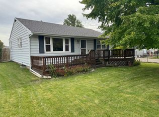 102 1/2 Fairview Ave, Bartonville, IL