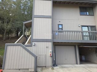 107 Vista Heights Rd, El Cerrito, CA 94530