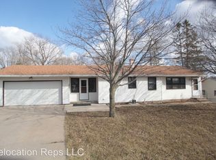 10925 1st St E, Milan, IL 61264