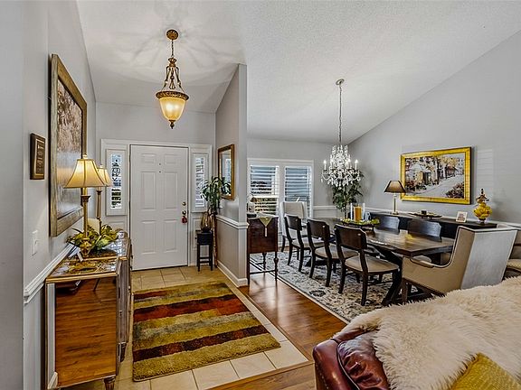 4th image of 108 Reed Pl