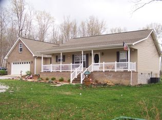 1067 South Ln, Grimsley, TN 38565