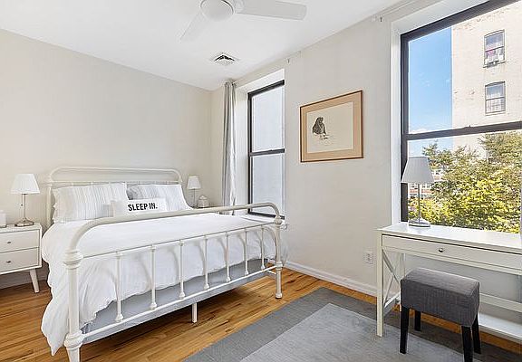 3rd image of 245 W 132nd St #2
