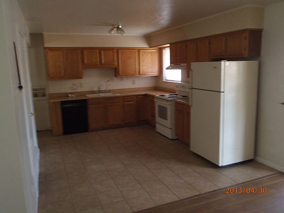 2nd image of 103 Calle Del Sol