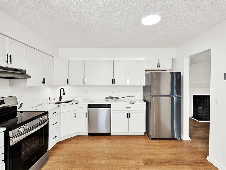One11 Residences - Monroe — Photo 14