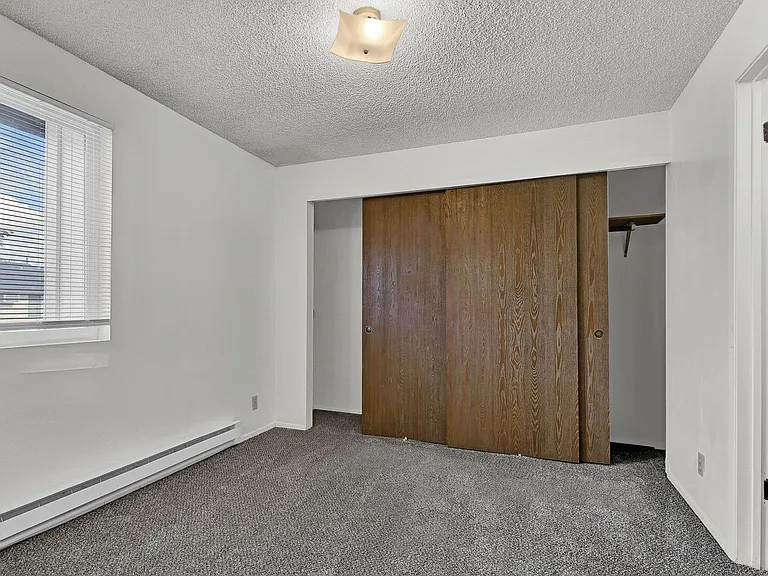 Roosevelt Apartments — Photo 37