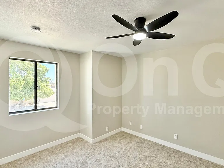 1775 N Terrace Cir — Photo 17