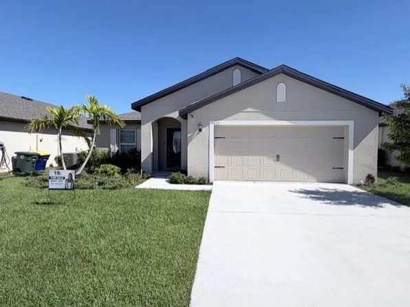 1522 Merriment Way Way, Fort Pierce, FL 34947