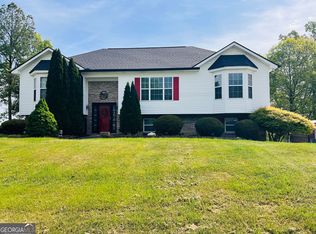 2009 Ashley Ln, Dalton, GA 30721