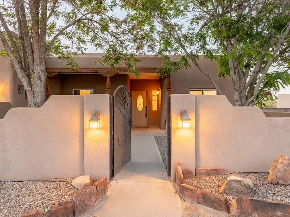 6111 La Paz Rd NE, Rio Rancho, NM 87144