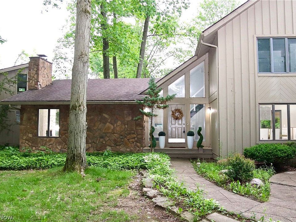 5597 Kingwood Ln, Girard, OH 44420 Zillow