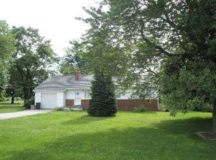 1103 N Main St, Washington, IL 61571