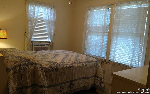 4th image of 159 Anton Dr