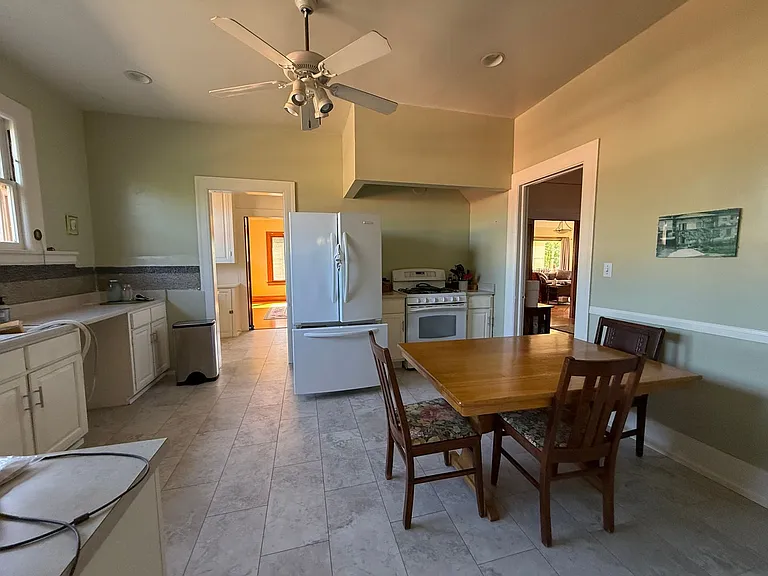 4645 Walnut Ave — Photo 11