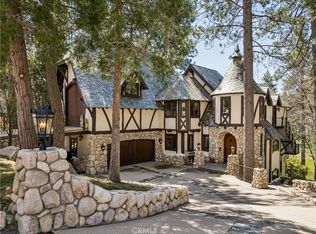 747 Brentwood Dr, Lake Arrowhead, CA 92352