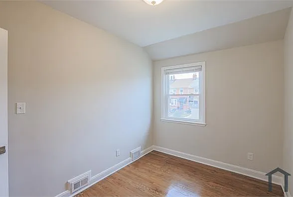 1554 Pentwood Rd — Photo 18