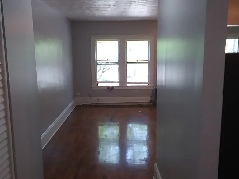 Belle Apartments — Photo 4