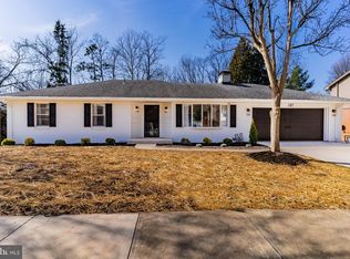 107 Parkview Rd, New Cumberland, PA 17070