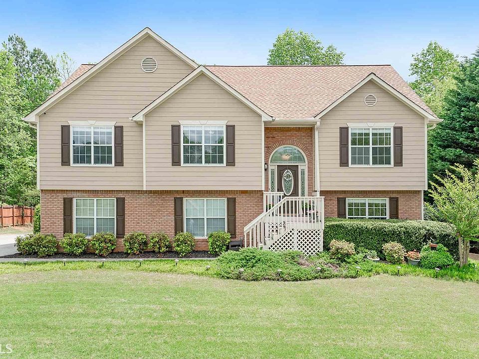 2nd image of 5347 Fawn Ivey Ln