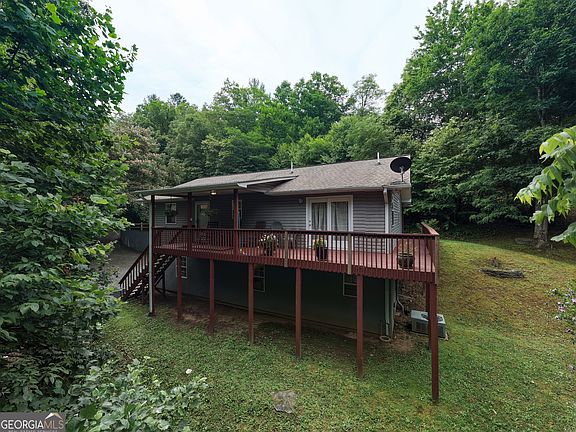 5th image of 2228 Walls Mountain Rd