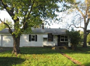 652 Rumsey Rd, Columbus, OH 43207