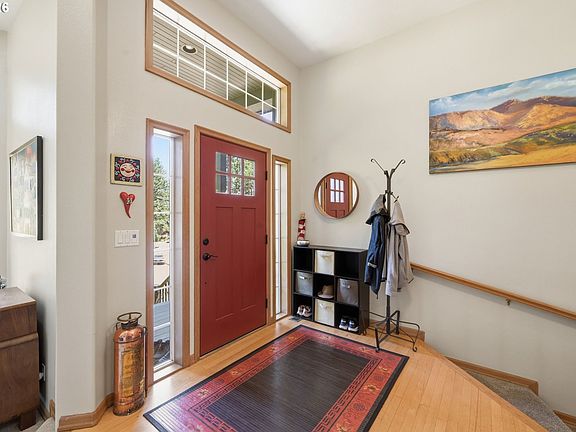 4th image of 1894 W 27th Pl