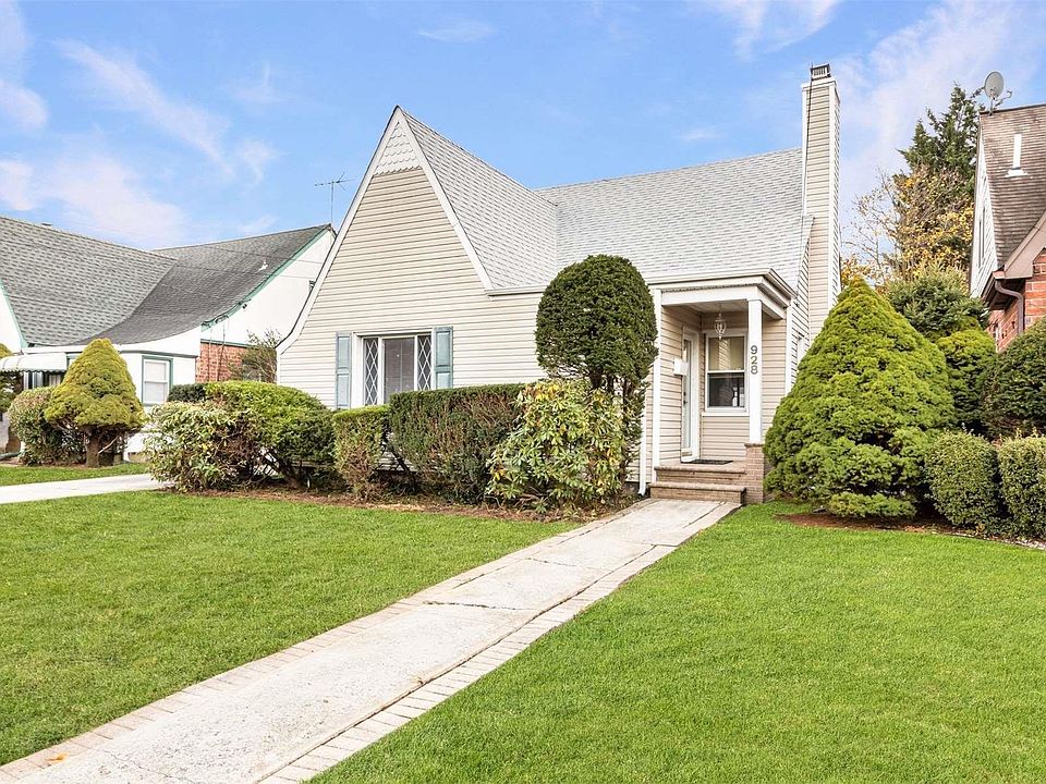 1st image of 928 Centennial Avenue