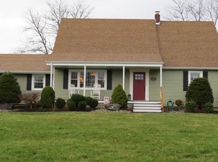 35 Winding Way, Hillsborough, NJ 08844