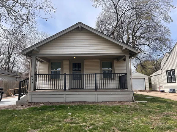627 N Dellrose Ave, Wichita, KS 67208