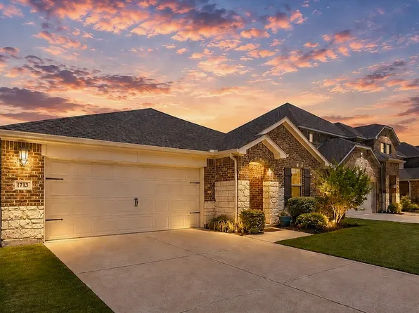 1713 Gold Mine Trl, Aubrey, TX 76227