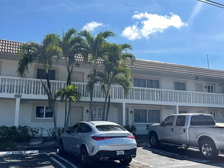 840 Pine Dr #103 — Photo 5
