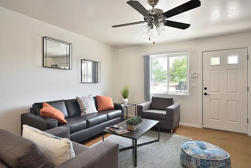 Sahuaro Point Villas — Photo 4
