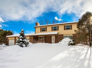 2912 Old Broadmoor Rd, Colorado Springs, CO 80906